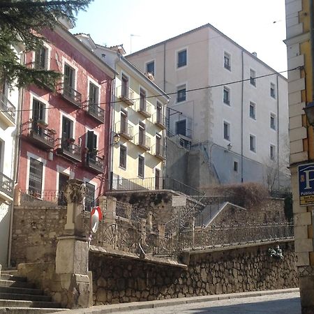 Alojamientos Turisticos Casco Antiguo 쿠엥카 외부 사진